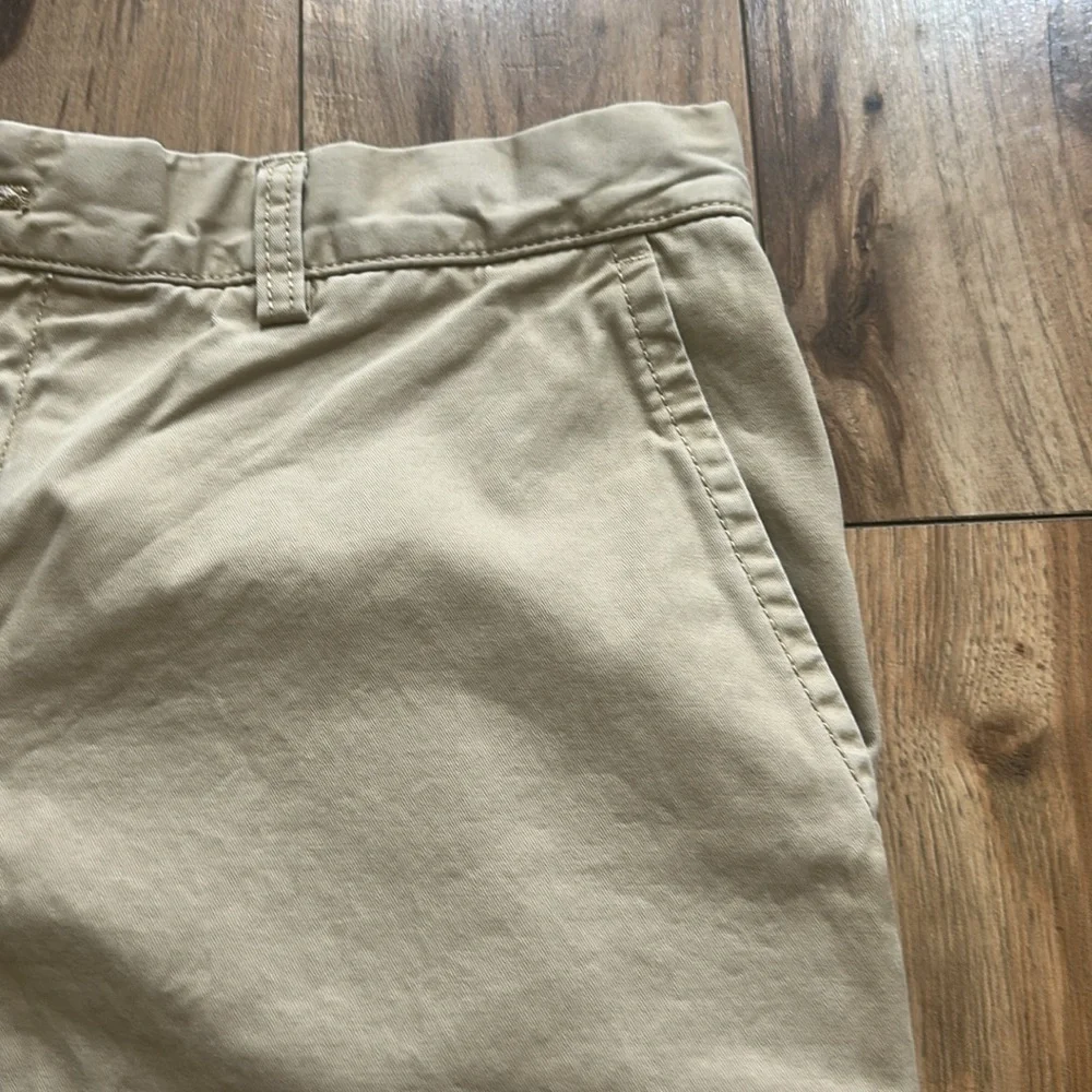Tommy Hilfiger Chino Shorts Size